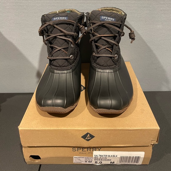❌SOLD❌ Sperry Saltwater Quilt Nylon Black Ankle Boots Women’s - Picture 2 of 8